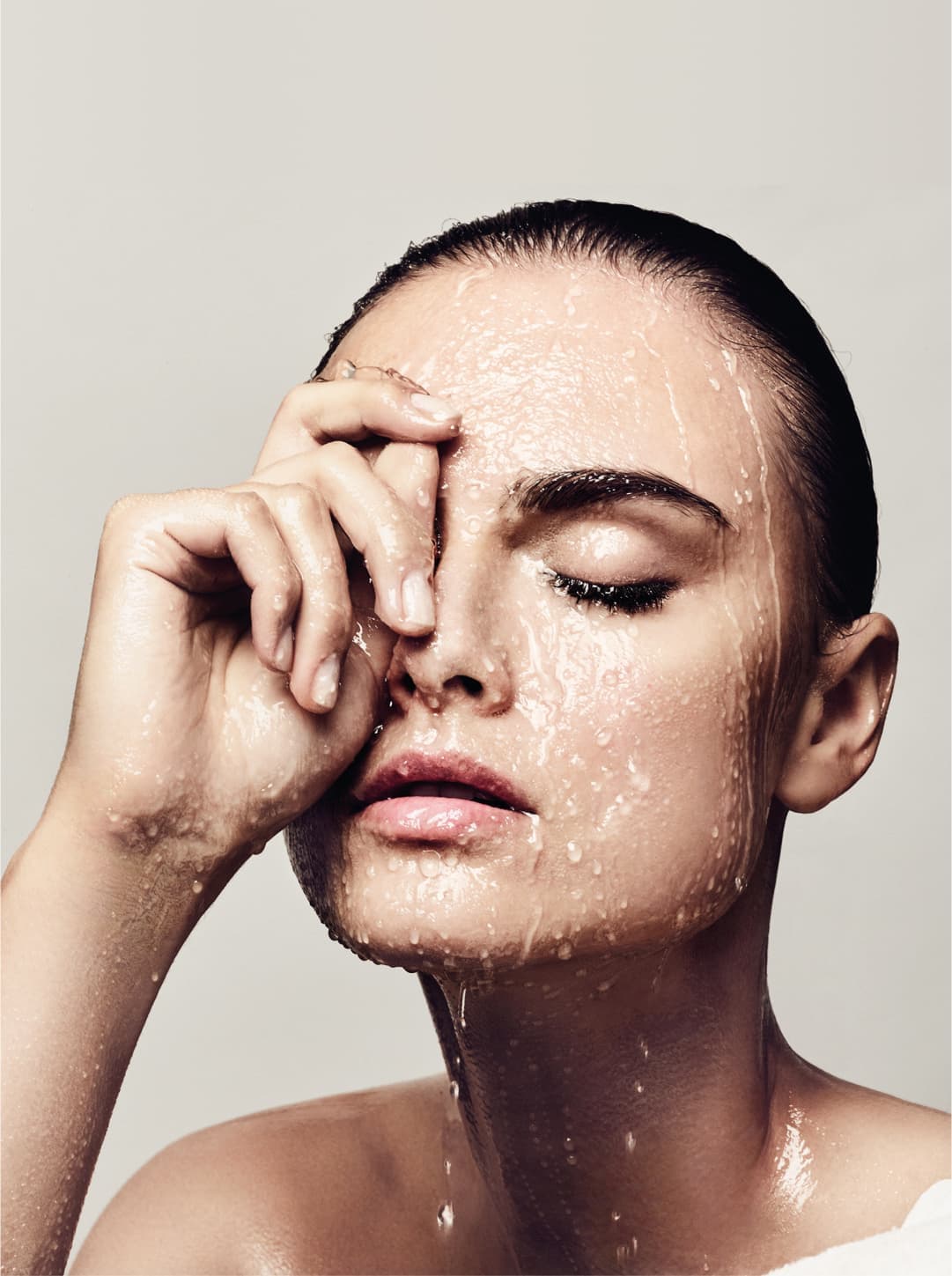 AMALIAN Face_Hochkant_basic 1 (1)